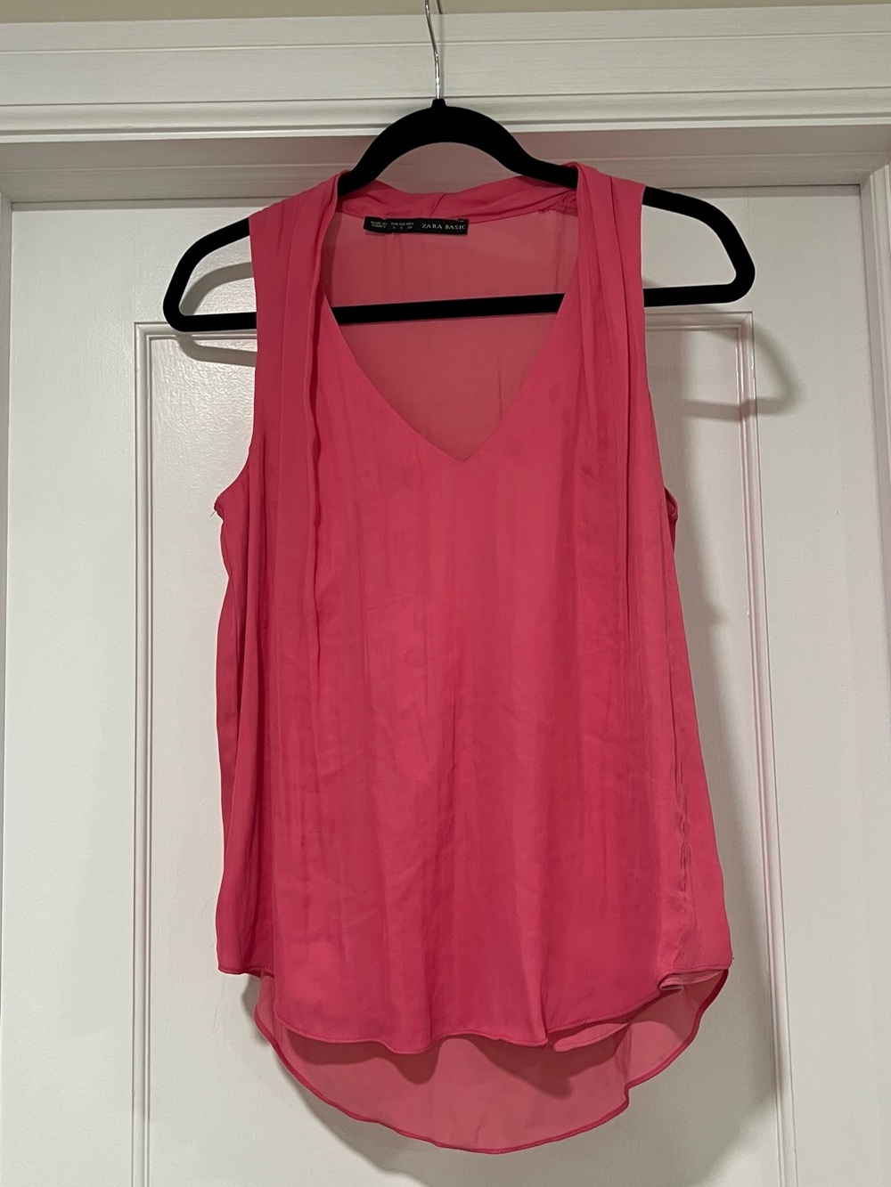 Zara Woman Hot Pink V-Neck Sleeveless Camisole